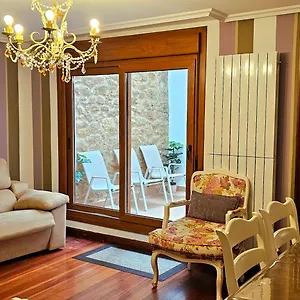 La Casa De Lorenzo La Guardia